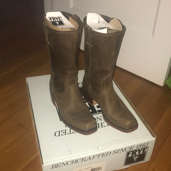 frye cavalry boots womens